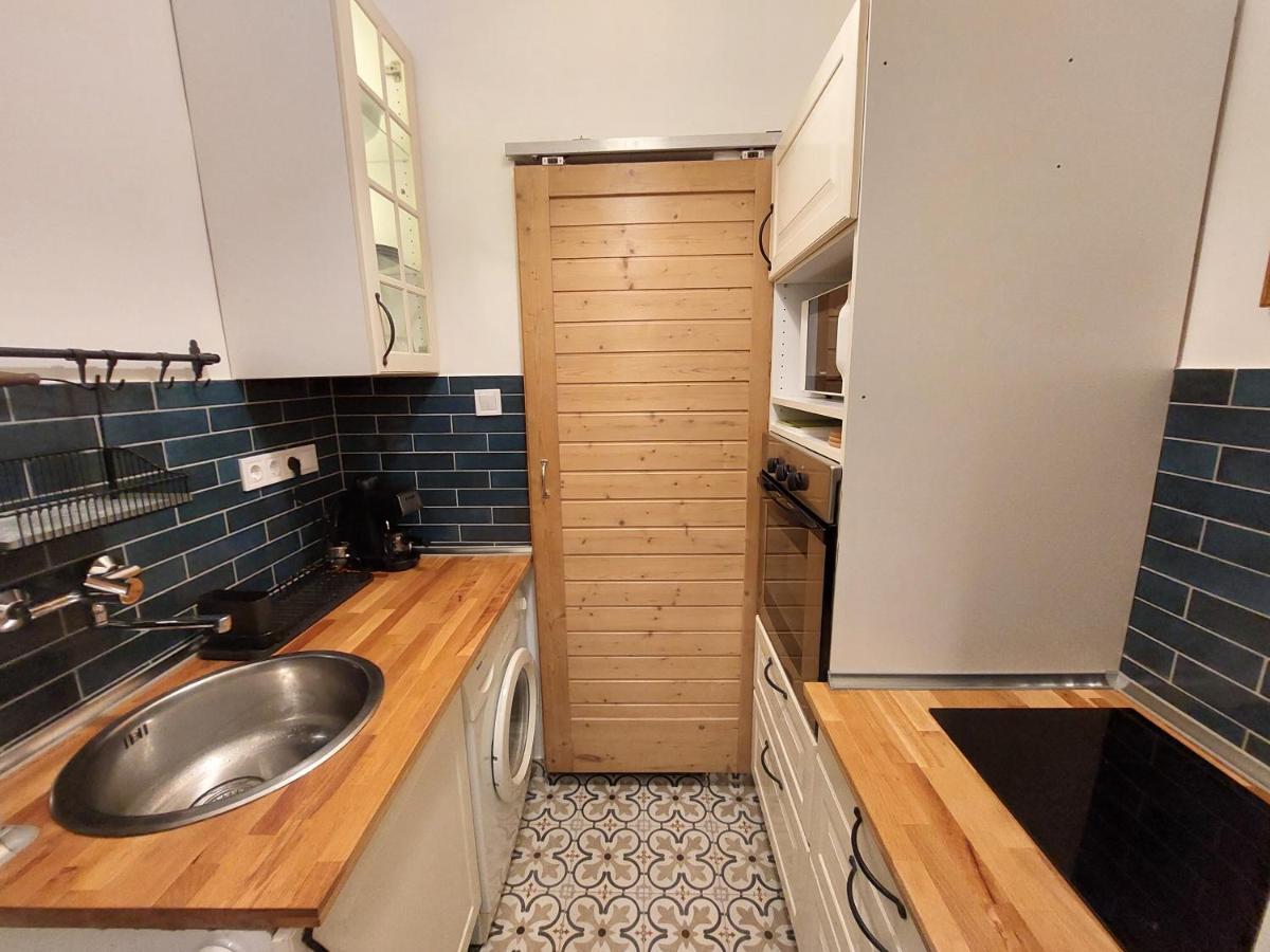 Quiet Apartment Near Buda Castle ブダペスト エクステリア 写真