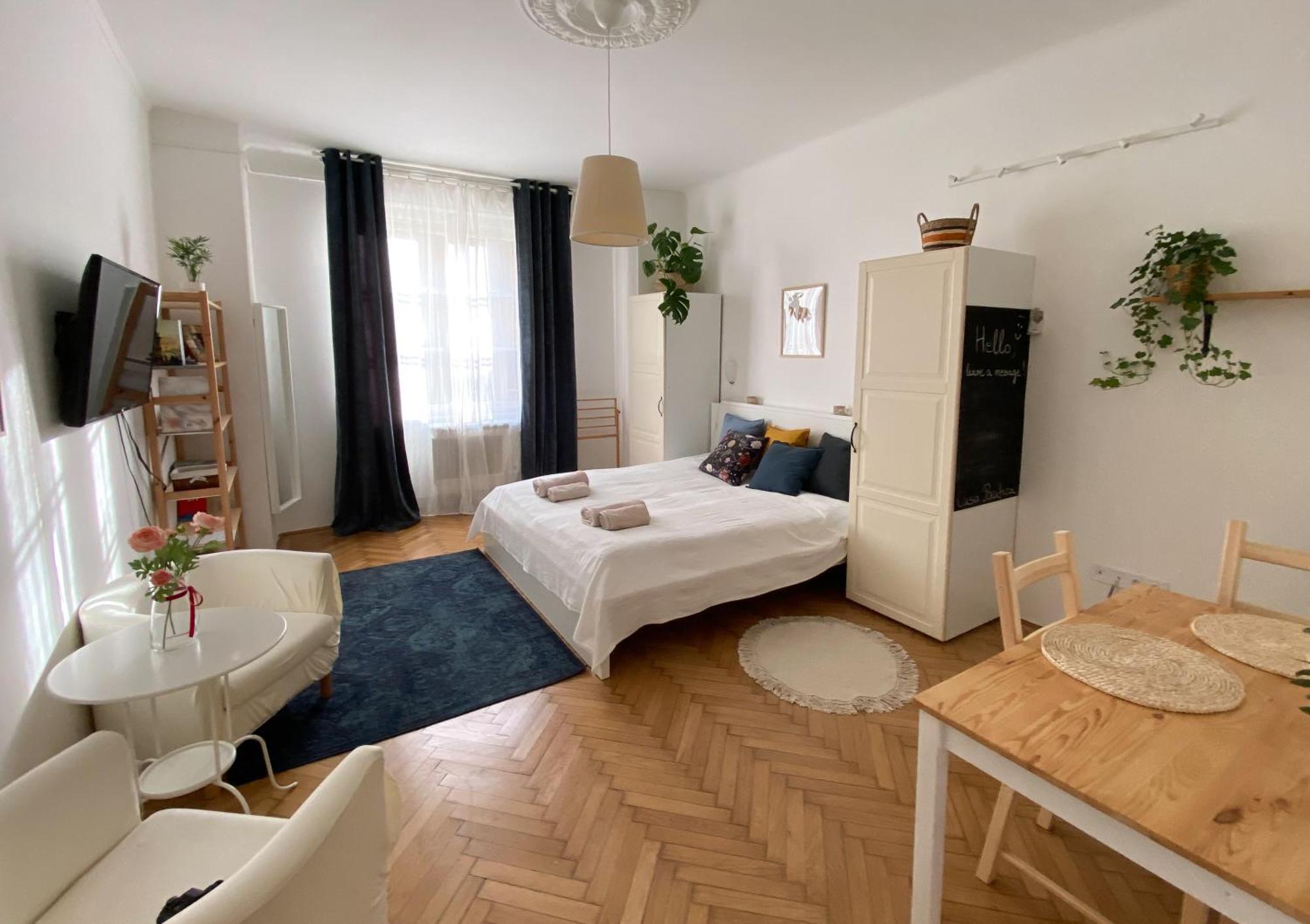 Quiet Apartment Near Buda Castle ブダペスト エクステリア 写真