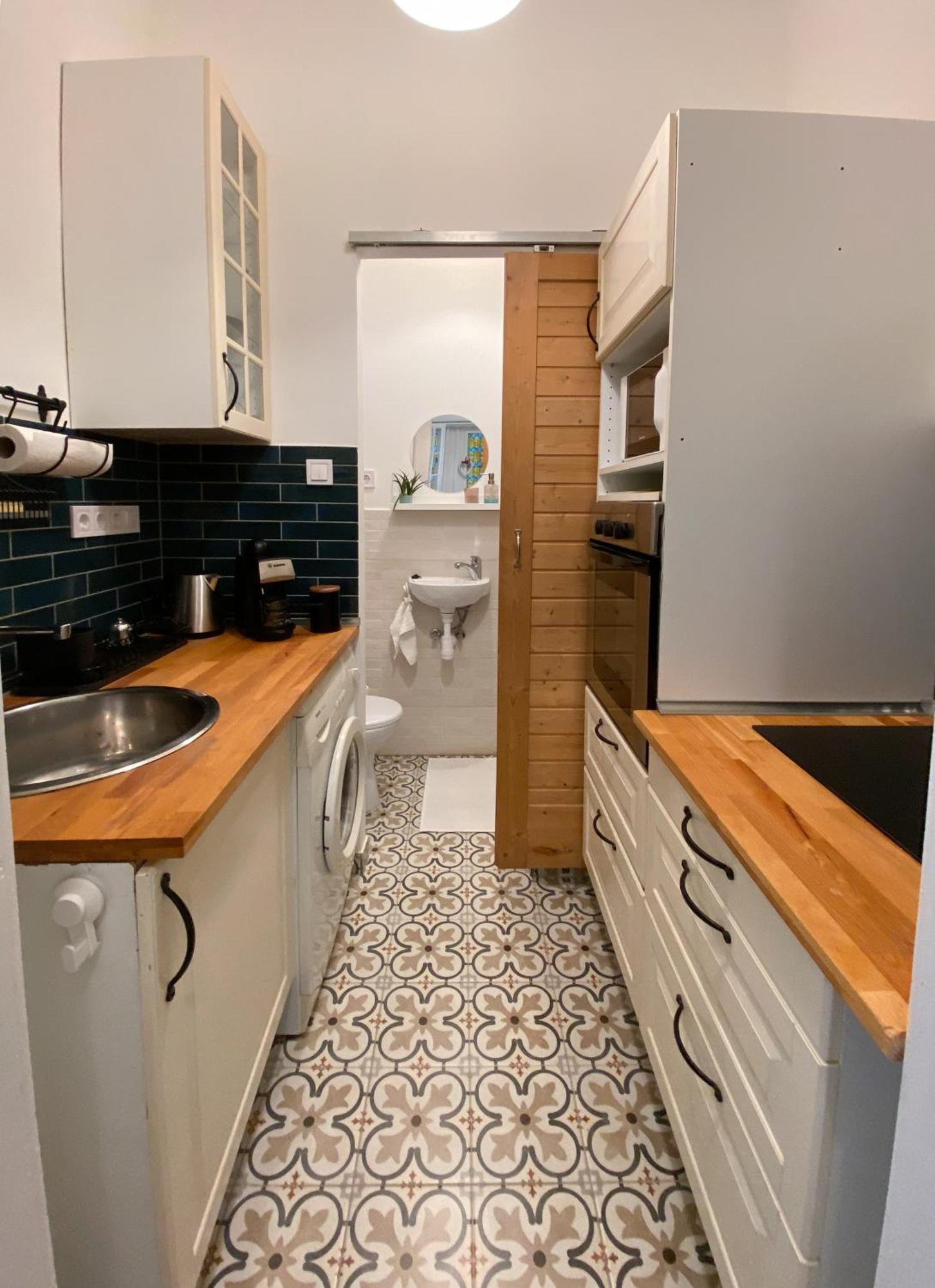 Quiet Apartment Near Buda Castle ブダペスト エクステリア 写真